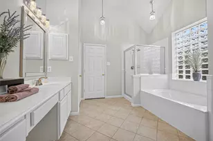 2419 Bay Hill Dr, Baytown, TX 77523 - Photo 25
