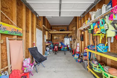 923 Tidelands Drive, Crystal Beach, TX 77650 - Photo 7