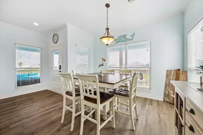 923 Tidelands Drive, Crystal Beach, TX 77650 - Photo 15