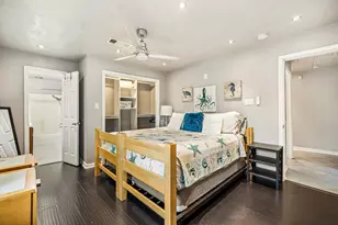 5219 Avenue Q, Galveston, TX 77551 - Photo 9