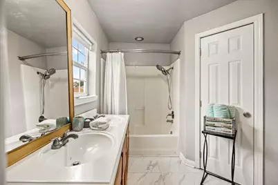 5219 Avenue Q, Galveston, TX 77551 - Photo 11