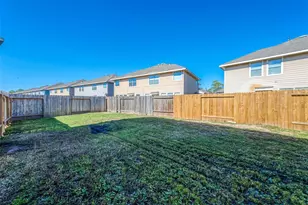 14330 Fairbuff Ln, Houston, TX 77014 - Photo 33