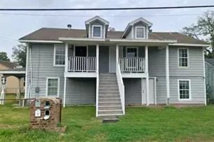 245 E Pipkin St, Beaumont, TX 77705 - Photo 1
