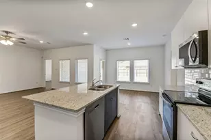 11951 Pondwood Dr, Cypress, TX 77429 - Photo 9