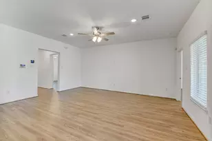 11951 Pondwood Dr, Cypress, TX 77429 - Photo 5