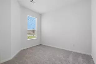 1526 Valley Creek Dr, Arcola, TX 77583 - Photo 9