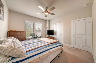 5916 Petty St, Houston, TX 77007 - Photo 17