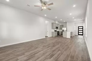 7753 Bergamot Cir, Magnolia, TX 77354 - Photo 9