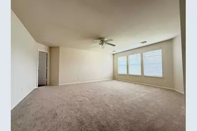 4710 Meadowthorn Court, Friendswood, TX 77546 - Photo 7