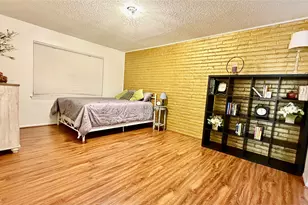 2744 Briarhurst Dr, Houston, TX 77057 - Photo 11