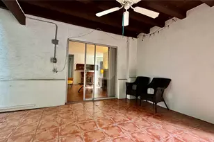 2744 Briarhurst Dr, Houston, TX 77057 - Photo 17
