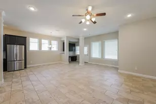 415 Rocky Briar Ct, Richmond, TX 77406 - Photo 3