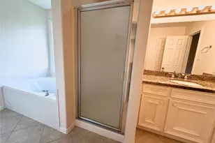 6650 Roberson St, Houston, TX 77085 - Photo 17