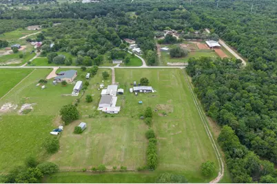 1529 Manak Road, Sealy, TX 77474 - Photo 5