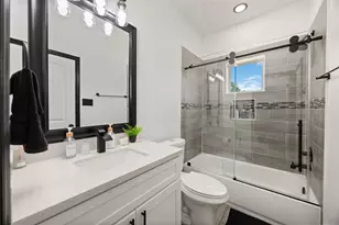 4739 Reed Rd, Houston, TX 77033 - Photo 37