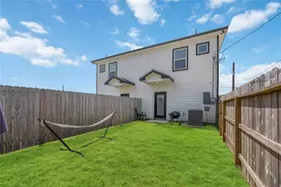 4739 Reed Rd, Houston, TX 77033 - Photo 43