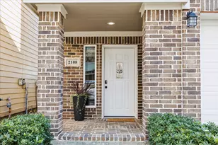 2108 Oatfield Dr, Houston, TX 77018 - Photo 3