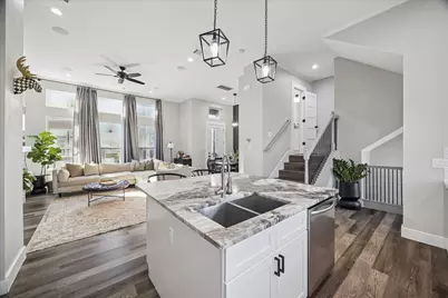 2108 Oatfield Drive, Houston, TX 77018 - Photo 11