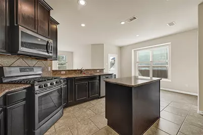 11011 Gallant Flag Drive, Tomball, TX 77375 - Photo 7