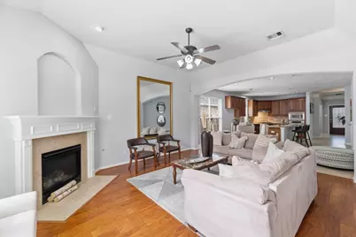 3714 Auburn Grove Circle, Missouri City, TX 77459 - Photo 9