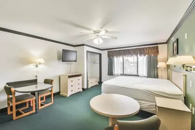 1025 Swanson Street #308, Houston, TX 77030 - Photo 9