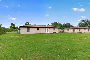 237 Burkett St, Richwood, TX 77531 - Photo 37