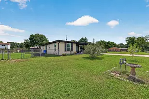 237 Burkett St, Richwood, TX 77531 - Photo 21