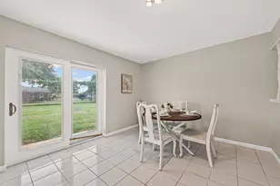 237 Burkett St, Richwood, TX 77531 - Photo 7