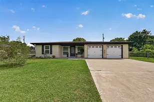 237 Burkett St, Richwood, TX 77531 - Photo 1