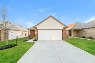 2138 Middle Ridge, Conroe, TX 77301 - Photo 1