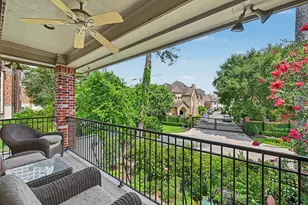 69 Wynden Oaks Dr, Houston, TX 77056 - Photo 17