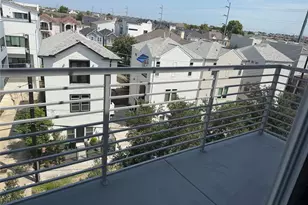 505 Jackson Hill St, Houston, TX 77007 - Photo 3