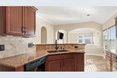 5514 Fountain Arbor Lane, Katy, TX 77449 - Photo 5