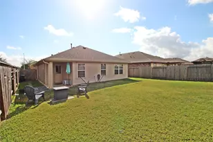 4019 Spurwing Ln, Baytown, TX 77521 - Photo 21