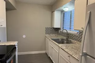 6701 Sands Point Dr, Houston, TX 77074 - Photo 19