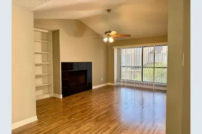 6701 Sands Point Drive #26, Houston, TX 77074 - Photo 5