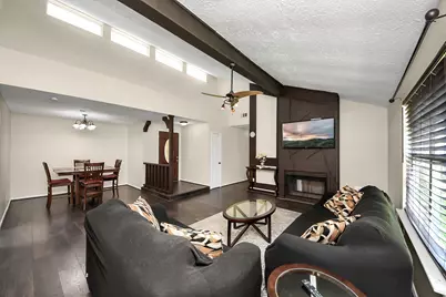 16338 Hunting Dog Court, Houston, TX 77489 - Photo 5