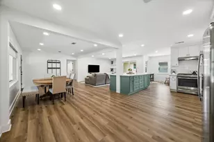5311 Hialeah Dr, Houston, TX 77092 - Photo 9