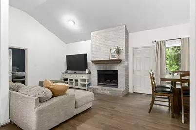 5366 Appleblossom Lane, Friendswood, TX 77546 - Photo 11