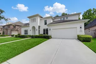 5315 Sterling Manor Ln, Sugar Land, TX 77479 - Photo 3
