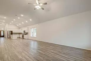 201 Cambria Green Ln, Katy, TX 77493 - Photo 9