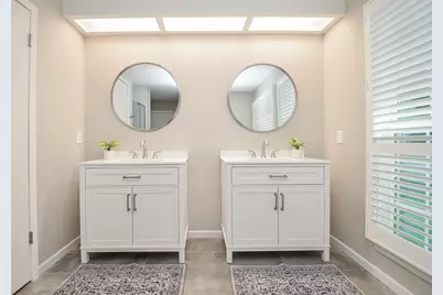 1754 Carriage Way, Sugar Land, TX 77478 - Photo 29
