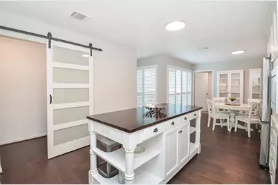 1754 Carriage Way, Sugar Land, TX 77478 - Photo 17