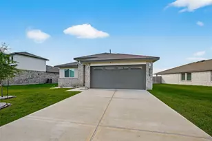 14503 Sweetwater Dr, Baytown, TX 77523 - Photo 3