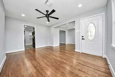 2212 Raspberry Lane, Pasadena, TX 77502 - Photo 3