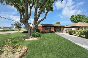 2212 Raspberry Ln, Pasadena, TX 77502 - Photo 39