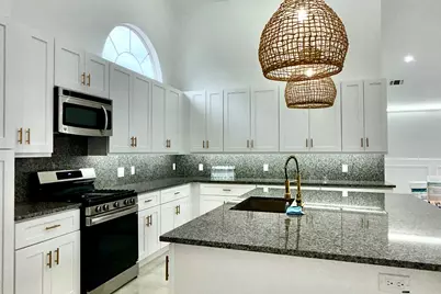 12002 Kleinmeadow Dr, Houston, TX 77066 - Photo 9