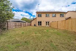 5530 Hirondel St, Houston, TX 77033 - Photo 35