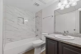 1880 White Oak Dr, Houston, TX 77009 - Photo 21