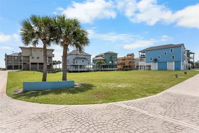 14 Blue Heron Circle, Jamaica Beach, TX 77554 - Photo 17